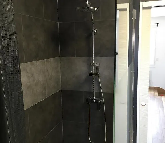 Apartament Les Rochelais *